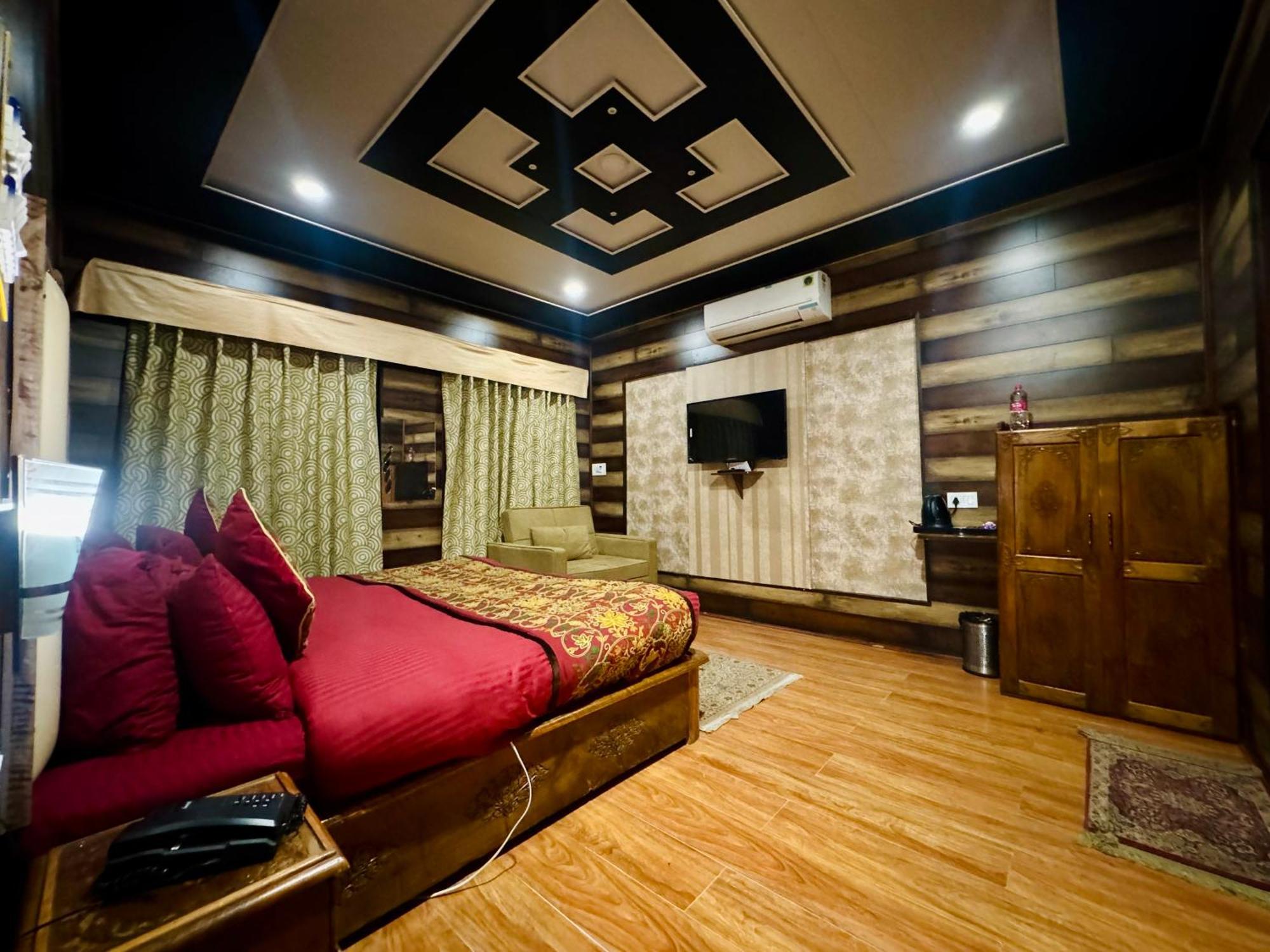 Sojourn Cottages Pahalgam Bagian luar foto