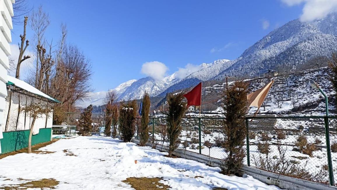 Sojourn Cottages Pahalgam Bagian luar foto