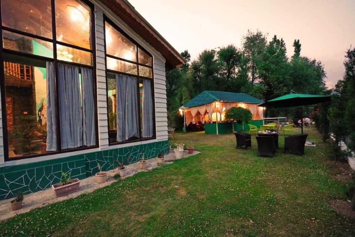 Sojourn Cottages Pahalgam Bagian luar foto