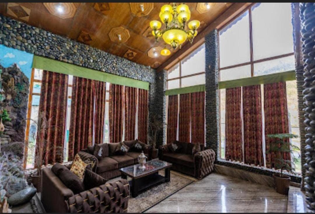 Sojourn Cottages Pahalgam Bagian luar foto