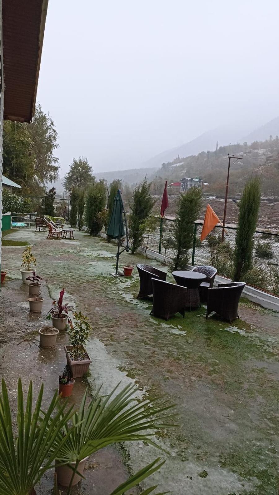 Sojourn Cottages Pahalgam Bagian luar foto