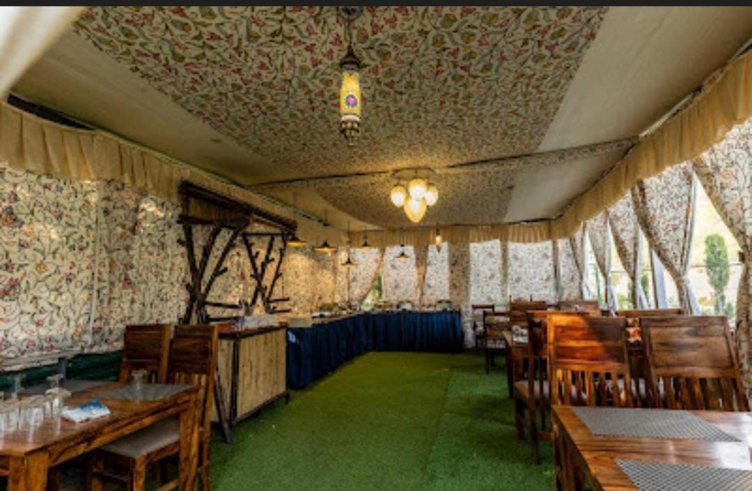 Sojourn Cottages Pahalgam Bagian luar foto